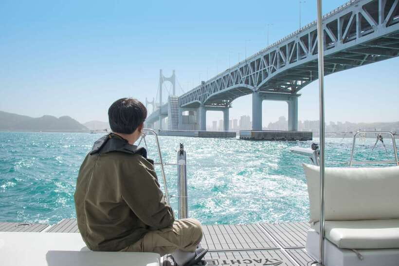 Busan's Best: Sea Temples, Yacht Tour & Sky Capsule Day Tour - Why this Busan day works so well