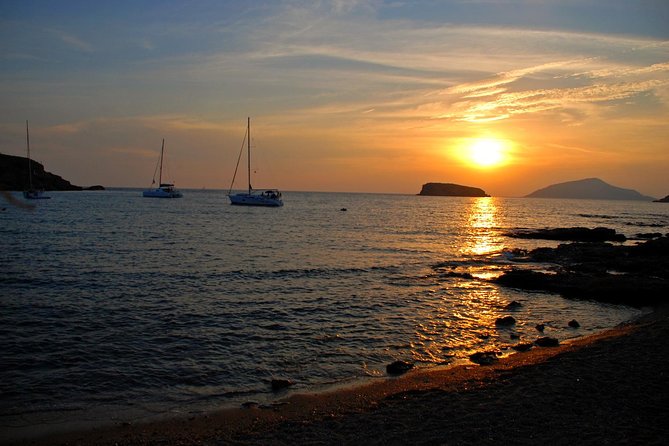 Cape Sounio, Poseidon Temple (5 hours). Day or Evening/ Sunset tour - The coastal road through Varkiza and Anavyssos