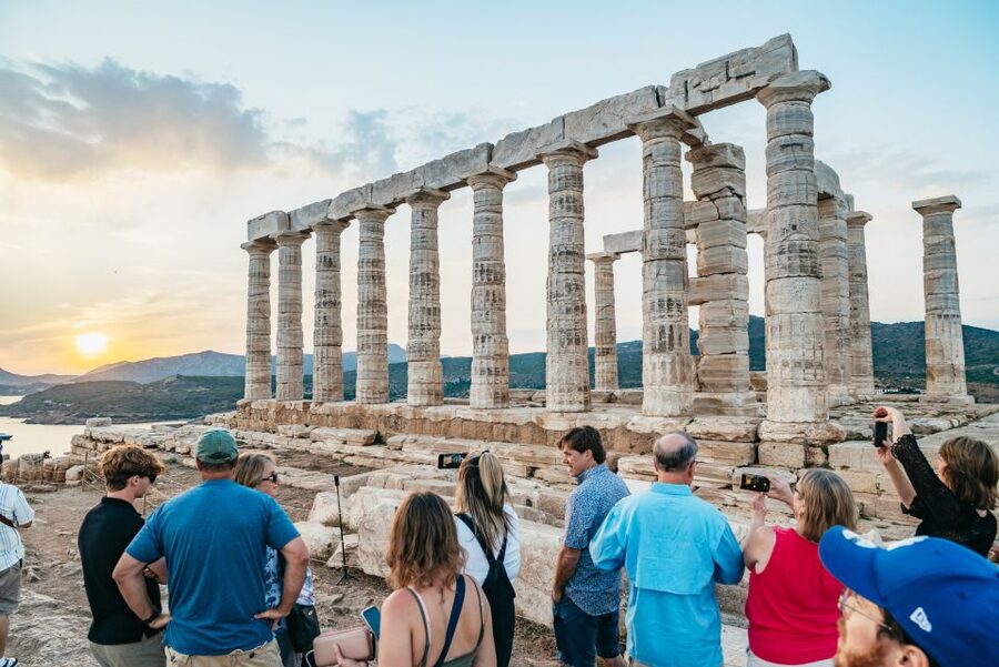Cape Sounion & Temple of Poseidon: Small Group Tour - Transport, guides, and the small-group tradeoff