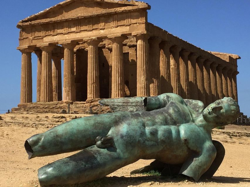 Catania: Valley of the Temples & Piazza Armerina with Snack - Walking the Valley of the Temples in Agrigento