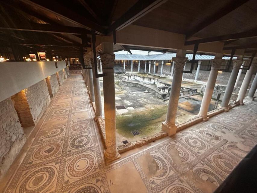 Catania: Valley of the Temples & Piazza Armerina with Snack - Villa Romana del Casale and its astonishing mosaic floors