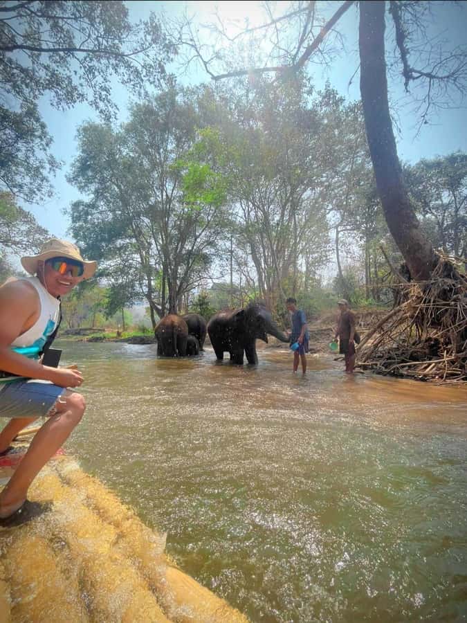 Chiang Mai: Bamboo Rafting and Wat Phra That Doi Kham - Why the small group matters