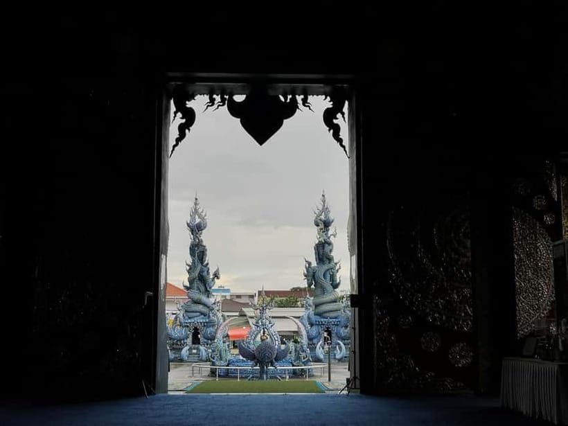 Chiang Mai: Chiang Rai Temples and Long-Neck Karen Village - Lunch and the practical value of an included meal