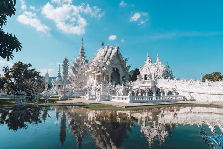 Chiang Mai: Chiang Rai Temples & Black House Discovery Tour - Mae Kachan Hot Spring: a useful pause, not a bathing stop