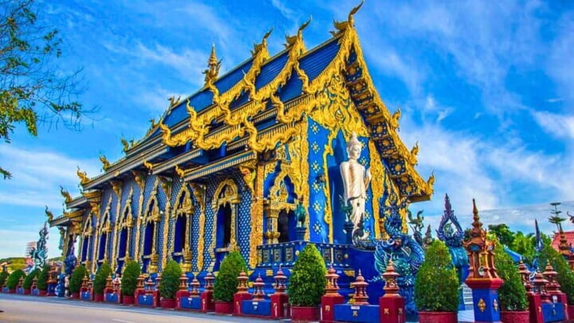 Chiang Mai: Chiang Rai Temples, Golden Triangle & Boat Tour - Karen culture and the Long Neck village choice