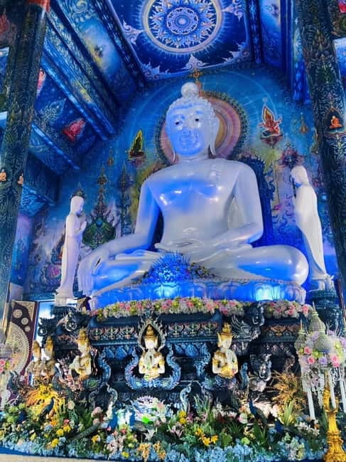 Chiang Mai: Chiang Rai White, Blue & Black Temples Day Tour - Who will enjoy this Chiang Rai day trip most