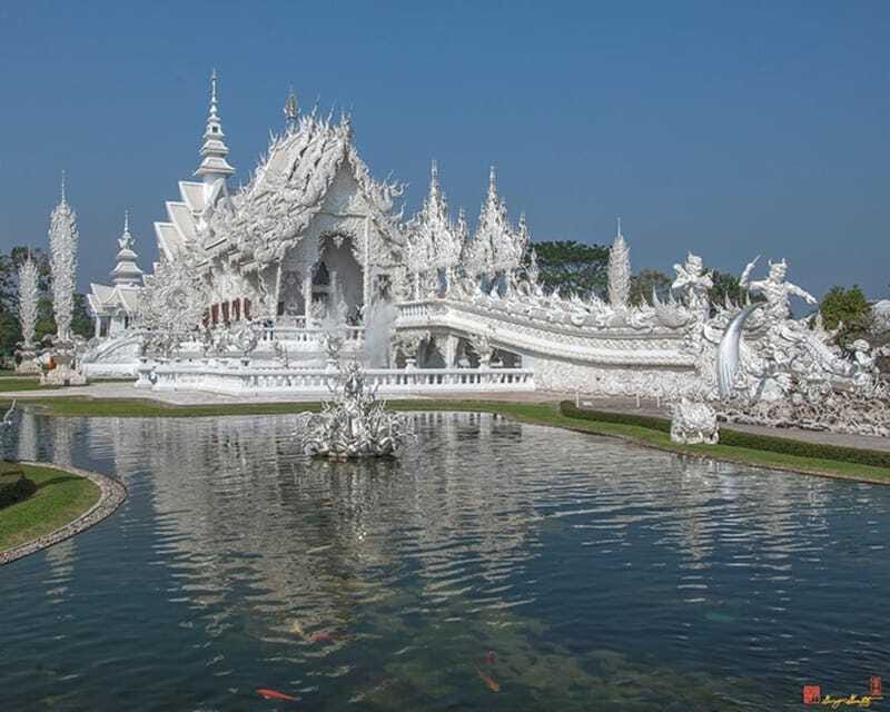 Chiang Mai: Chiang Rai White, Blue & Black Temples Day Tour - Lunch, guide service, and what $54 really covers