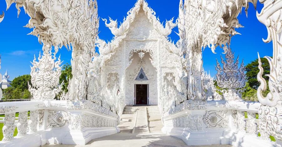 Chiang Mai: Day Trip to Chiang Rai Temples & Golden Triangle - What the private format is worth at $399
