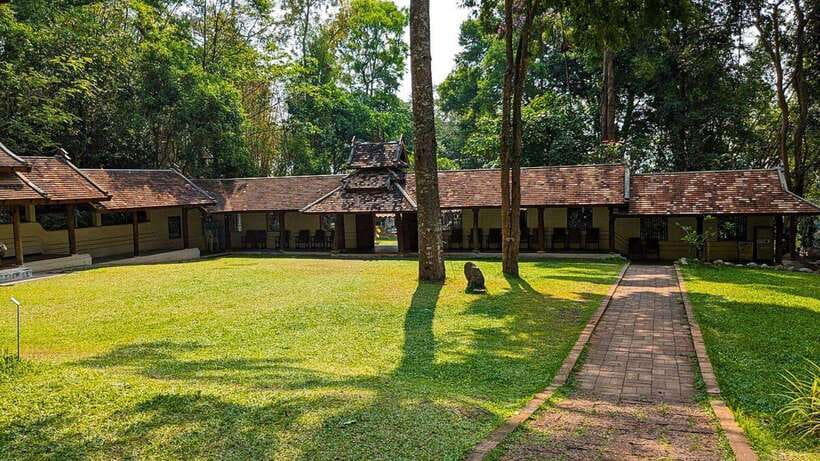 Chiang Mai: Doi Suthep and Wat Pha Lat Temple Evening Tour - Is $22 good value?