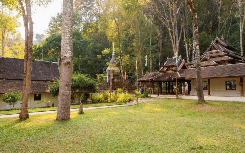 Chiang Mai: Doi Suthep Temple and Waterfall by Songtaew Trio - Who should book this half-day trip
