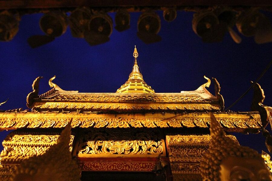 Chiang Mai: Doi Suthep & Wat Umong Twilight Tour with Pickup - What to bring and how to dress