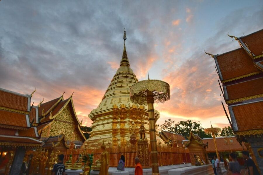 Chiang Mai: Doi Suthep & Wat Umong Twilight Tour with Pickup - Wat Umong: tunnels, trees, and Lanna art
