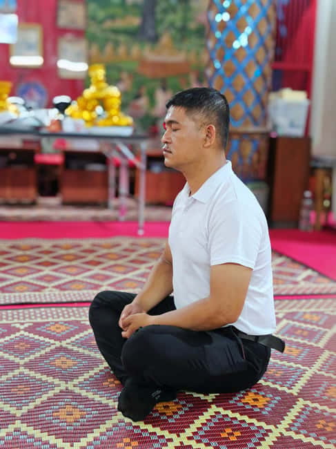 Chiang Mai: Evening Chanting & Meditation - What this Chiang Mai temple evening is really like