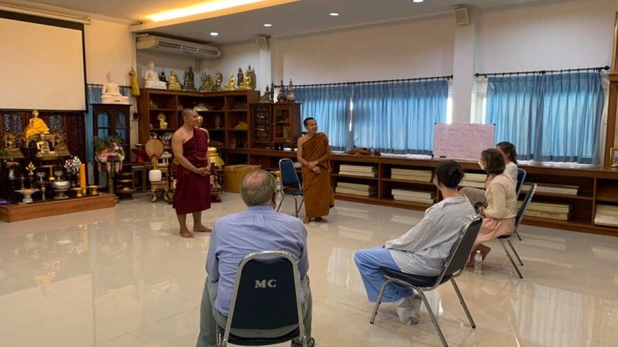 Chiang Mai: Silver Craftwork Temple Tour with Monk Meeting - What the three-hour schedule really feels like