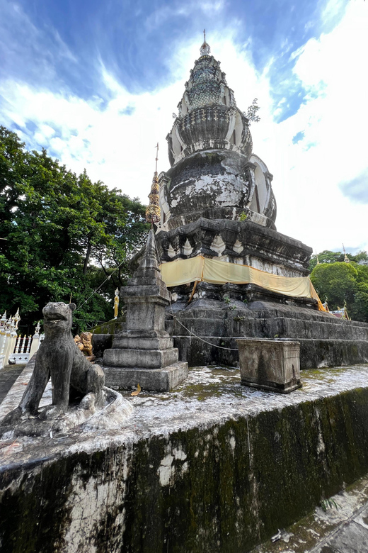 Chiang Mai: Temple & City Tour Part II - What guides add to the experience
