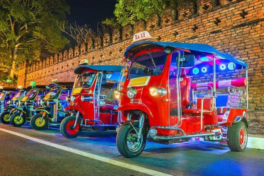 Chiang Mai: Temples and Street Food Night Tour by Tuk Tuk - FAQ