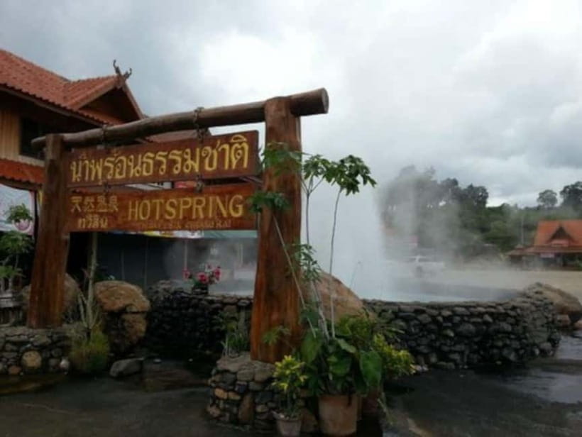 Chiang Mai to Chiang Rai: 3 Temples & Hot Springs & Pickup - Key points before you book