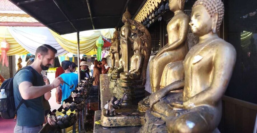 Chiang Mai: Wat Pha Lat & Wat Phra That Doi Suthep Tour - Doi Suthep and the climb to the golden pagoda