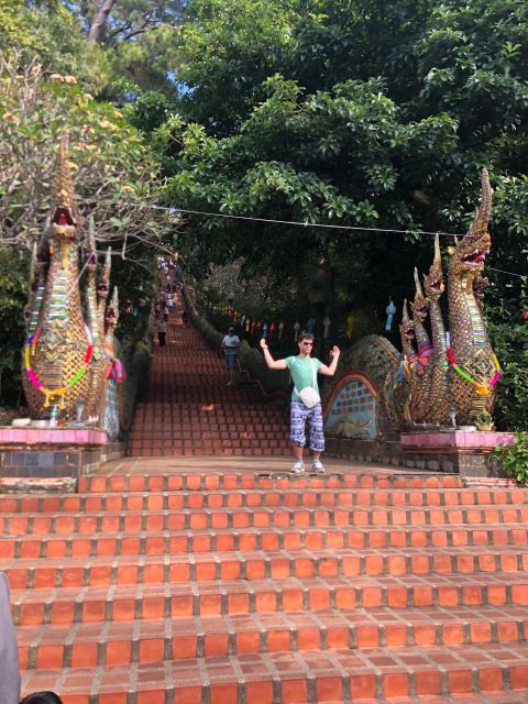 Chiang Mai: Wat Pha Lat & Wat Phra That Doi Suthep Tour - Dress, fitness, and temple manners