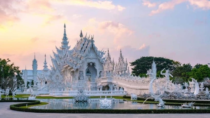 Chiang Mai: White & Blue Temples, Black House & Hill Tribes - Leaving Chiang Mai at 7:00 AM