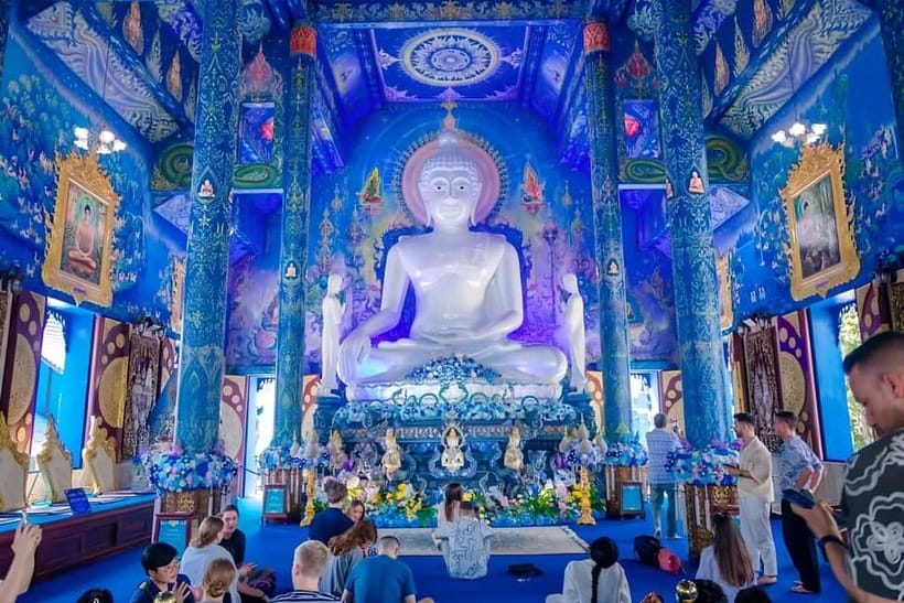 Chiang Mai: White Temple, Black House & Blue Temple Day Trip - Mae Kachan Hot Springs: a quick first stop