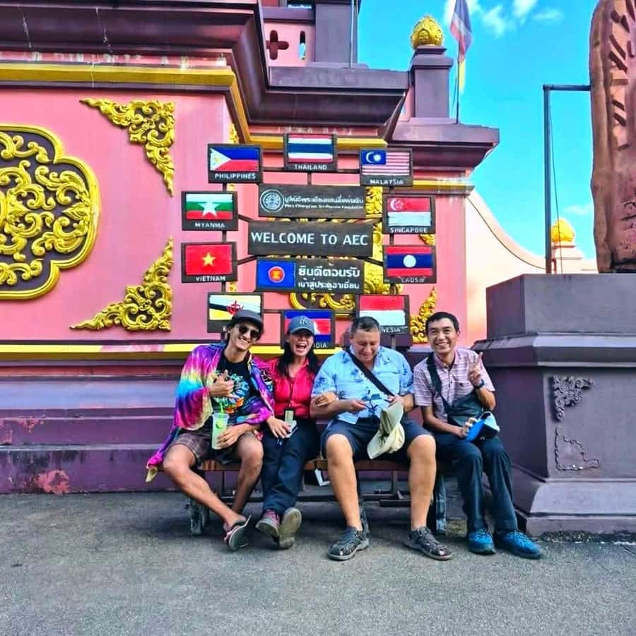 Chiang Rai: 3 Temples and Golden Triangle 1 Day Tour - The morning drive from Chiang Mai