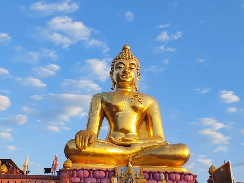 Chiang Rai: Temple Treasures & Popular Sightseeings (Buffet) - Why this Chiang Rai day trip works