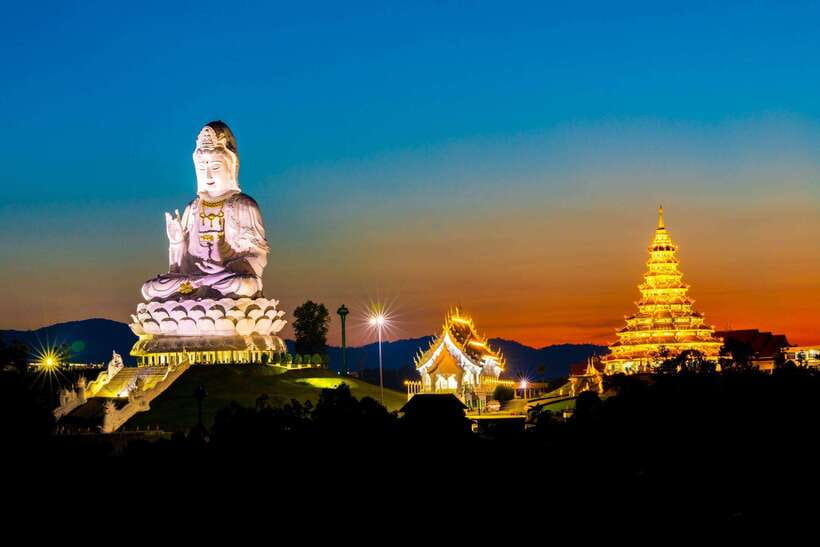 Chiang Rai Tour: White & Blue & Big Buddha (Red)Temples - Why Chiang Rai makes a demanding day trip from Chiang Mai
