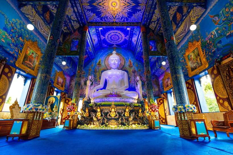 Chiang Rai Tour: White & Blue & Big Buddha (Red)Temples - Wat Rong Khun, the White Temple