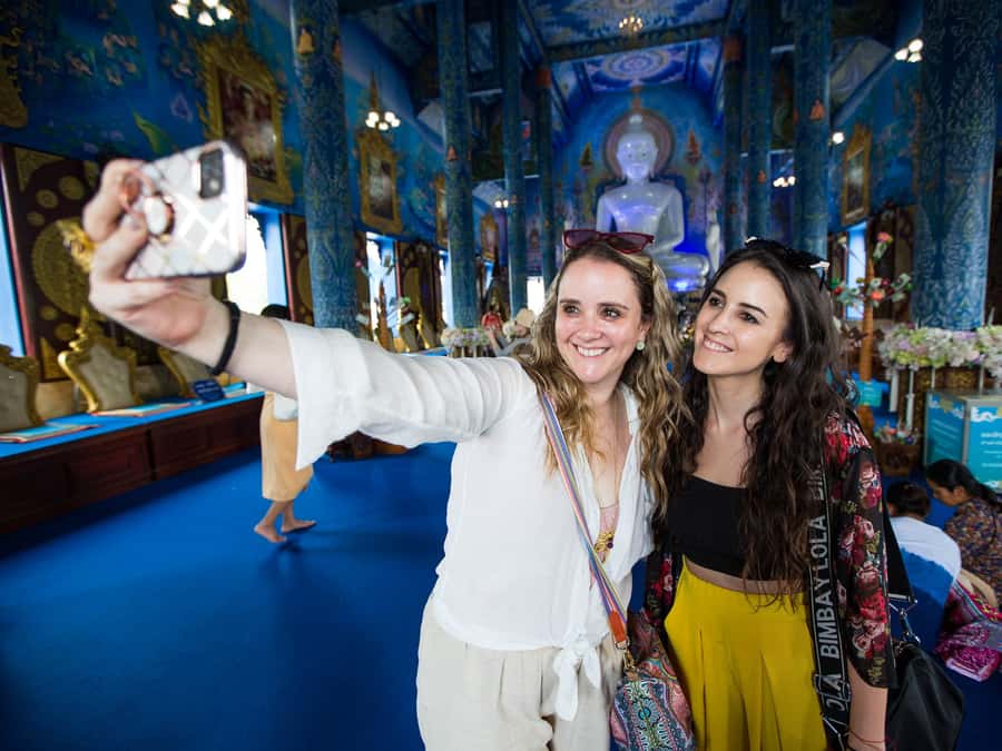 Chiang Rai White Temple and Blue Temple Day Tour - What the $27 price really covers