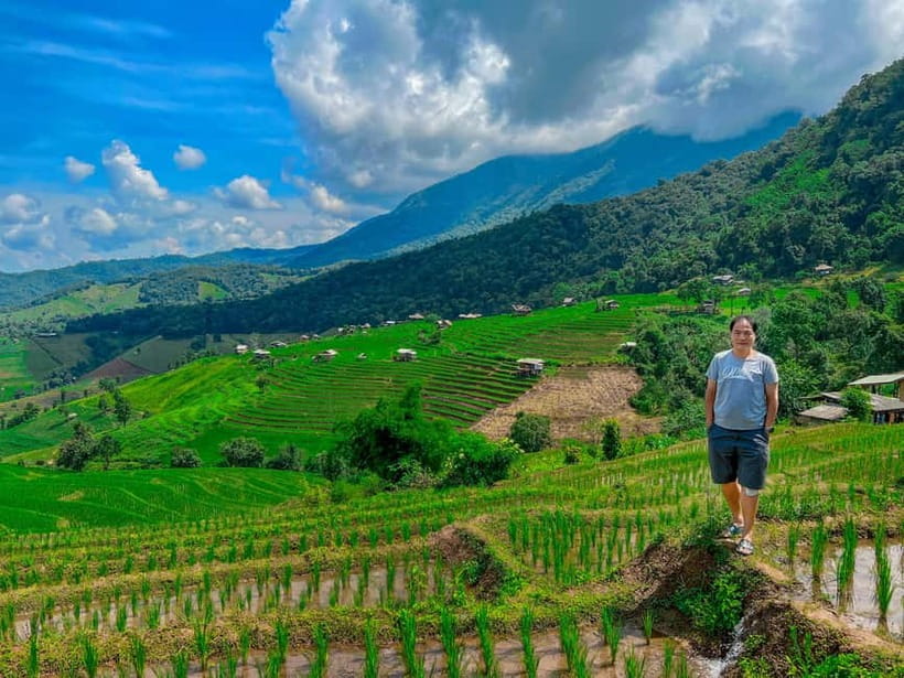 Chiangmai : Doi Inthanon unseen spot , Rice terrace & temple - Wachirathan Waterfall, the dramatic first stop
