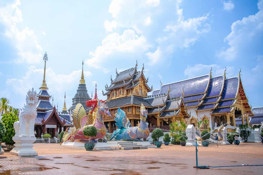 Chiangmai : Sticky waterfall & Land of angels & Wat ban den. - A playful day beyond Chiang Mai