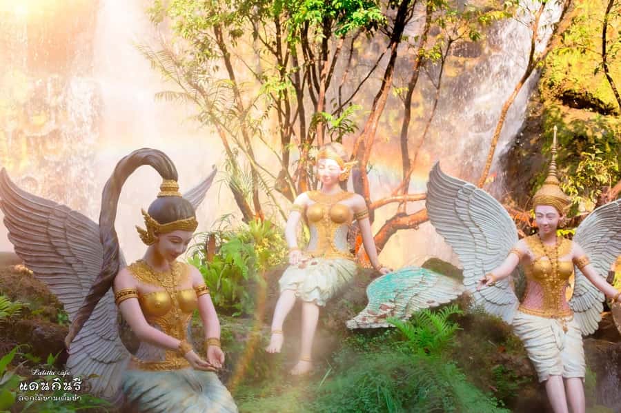 Chiangmai to Chiangrai: 3 Temples, Hot Springs& Lalitta Cafe - Karen Village: optional, interesting, and worth considering carefully