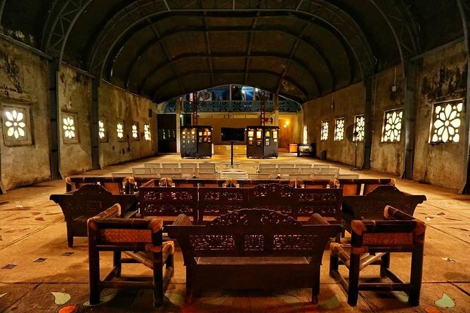 Chicken Church Local Attraction Near Of Borobudur Temple - Kedai Rakyat Bukit Rhema and the cassava snack