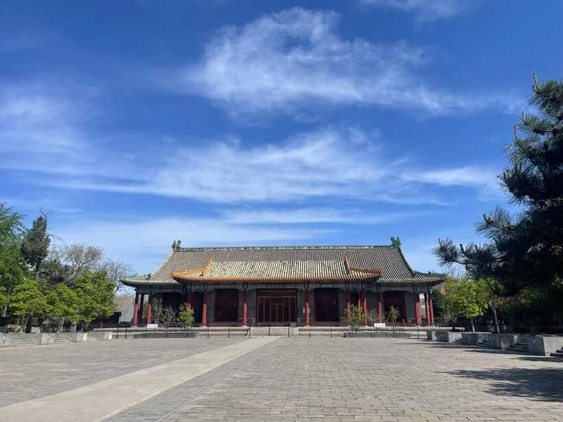 Chinese Kungfu class in old temple beside Forbidden Ci - How difficult is the class?