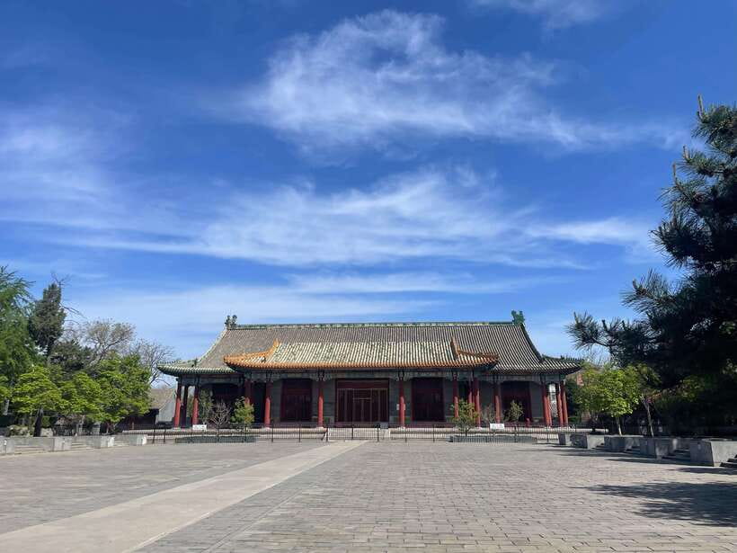 Chinese Kungfu class in old temple beside Forbidden Ci - What happens during the one-hour class