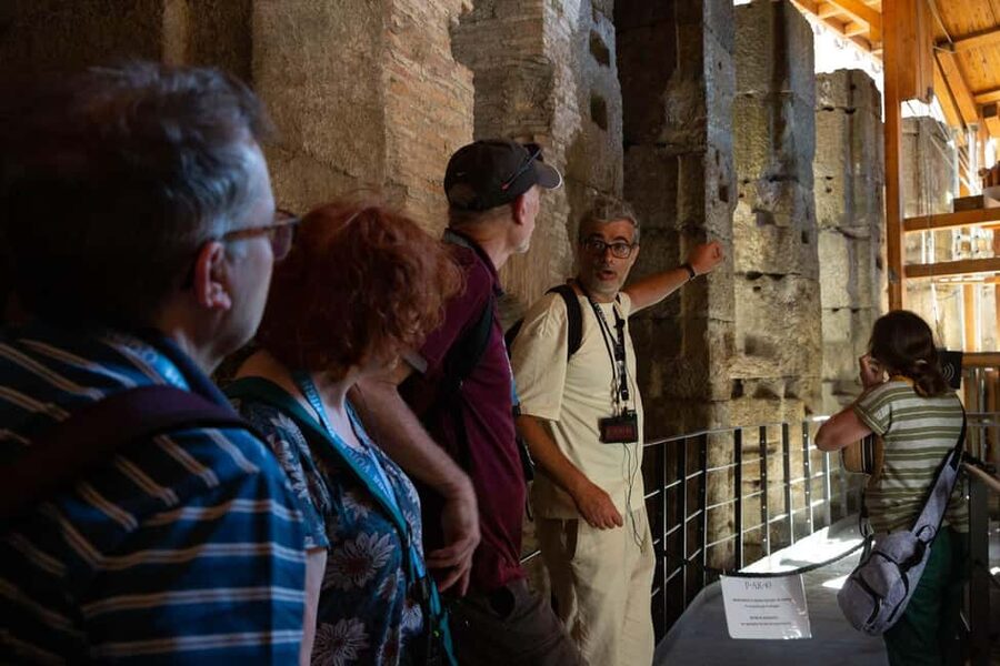 Colosseum Special Access Tour, with Ancient Temples & Tombs - FAQ