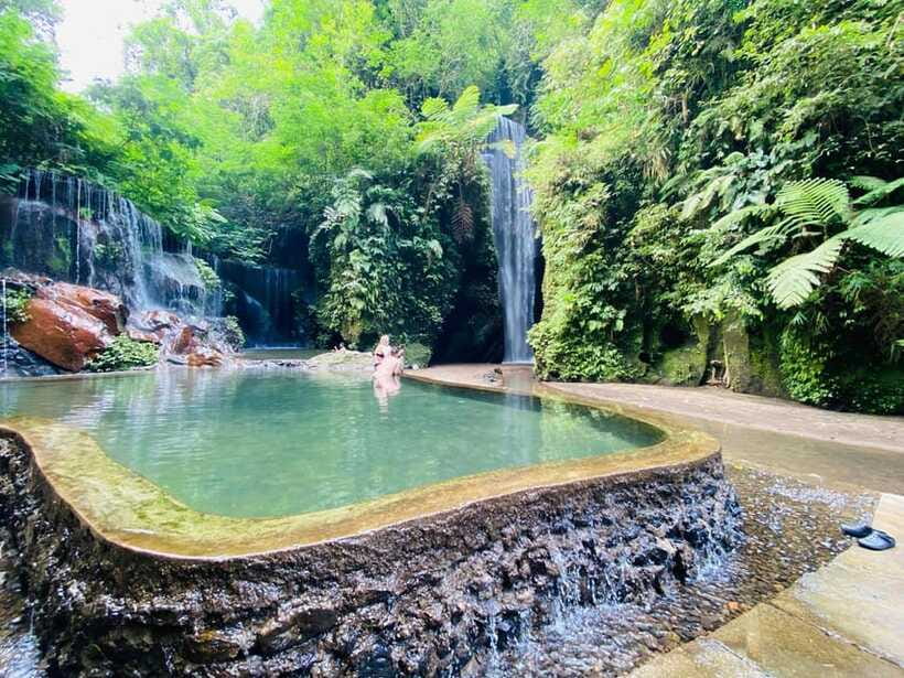Cretya Ubud, Rice Terrace, Temple & Waterfall Day Tour - Private transport and the long Bali road day