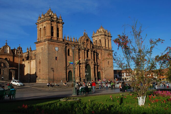 Cusco City Sightseeing, San Pedro Market, Cathedral and Qorikancha Temple - How the transport changes the experience