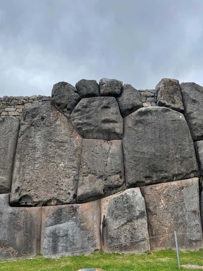 Cusco : City Tour of 4 Ruins and Sun Temple - Coricancha: where Inca gold met Spanish stone