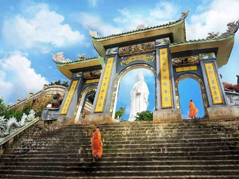 Da Nang: Marble Mountains, Am Phu Cave, and Linh Ung Pagoda - Lunch at a local family’s home