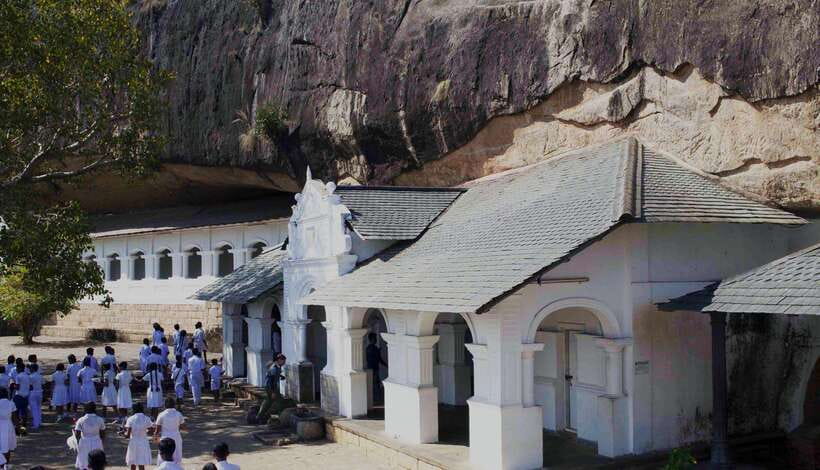 Dambulla: All Inclusive Sigiriya Rock & Dambulla Cave Temple - Key points to know before booking