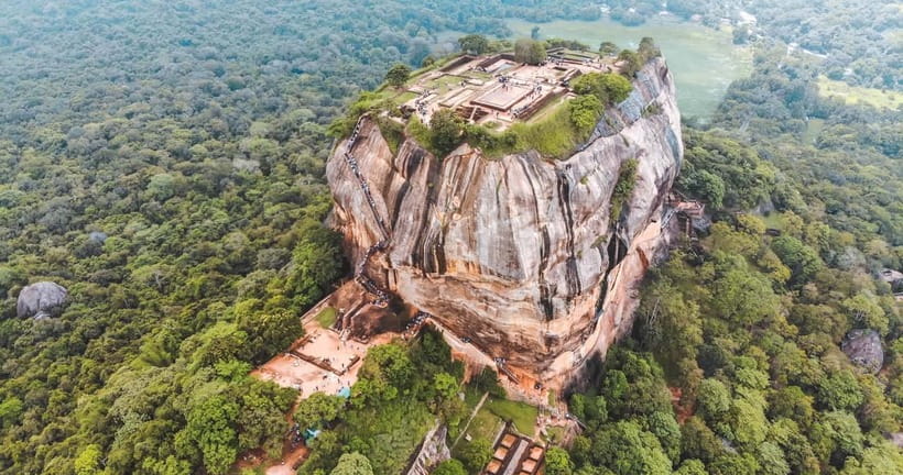 Dambulla: All Inclusive Sigiriya Rock & Dambulla Cave Temple - Starting at Sigiriya Lion Rock