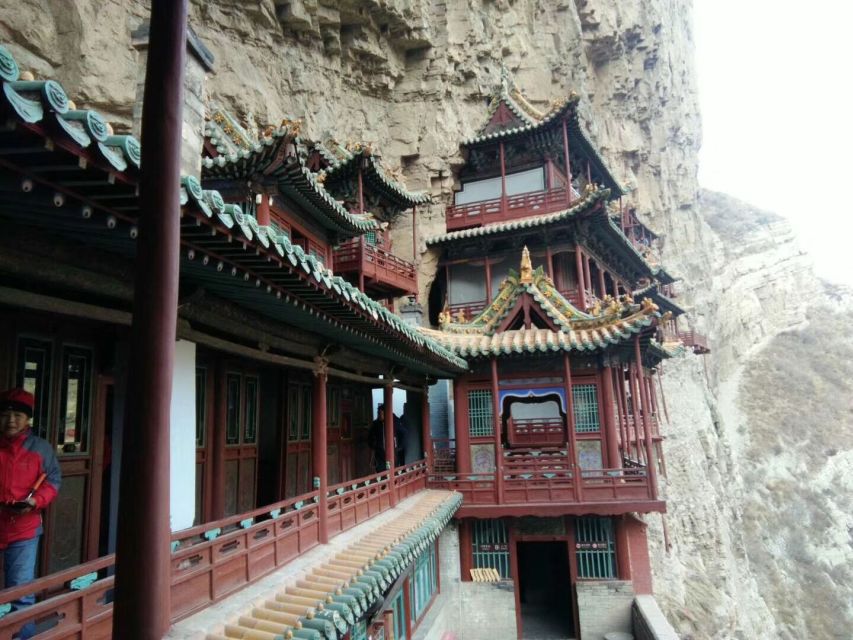 Datong: Temples and Grottoes day tour with tickets options - The 9:00 am pickup and private-car setup