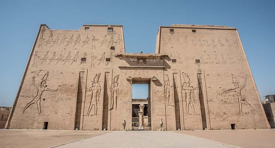 Day Tour visit Edfu Kom Ombo temples from Luxor - Should you book the Edfu and Kom Ombo day tour?