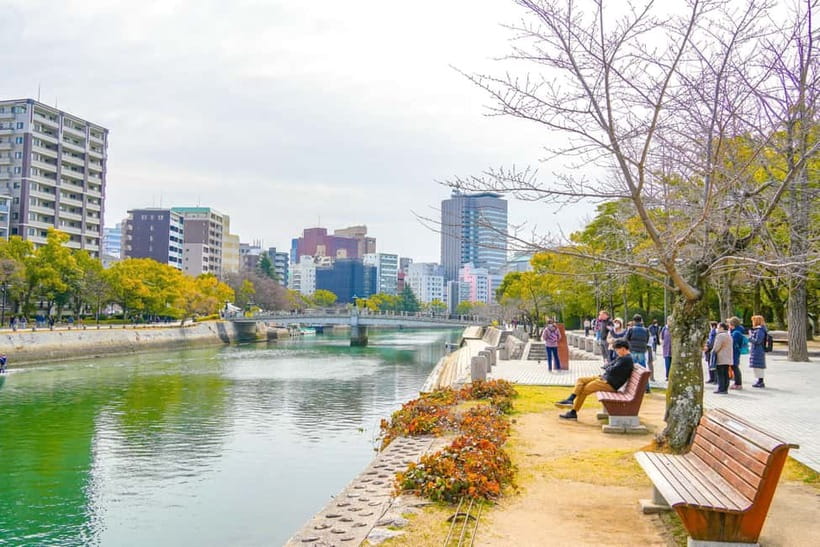Day Trip to Hiroshima & Miyajima with Itsukushima Shrine - Returning to Hiroshima for a difficult lesson