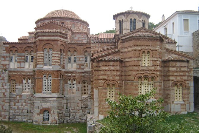 Delphi, Hosios Loukas Monastery full day private tour from Athens - Mount Parnassus and Arachova