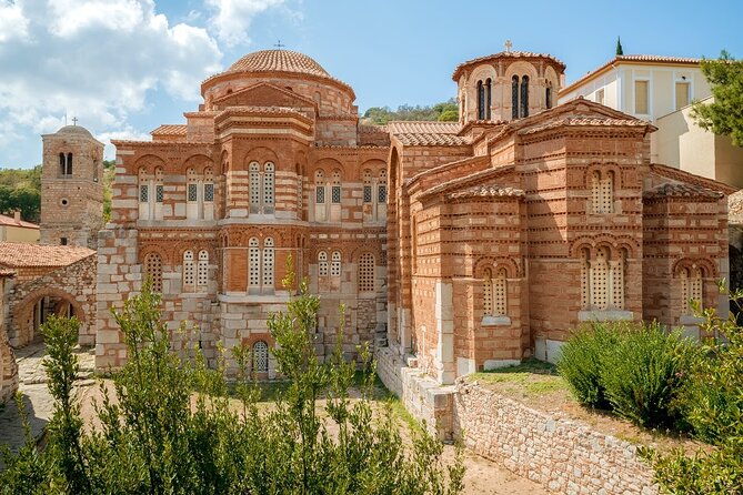Delphi, Hosios Loukas Monastery full day private tour from Athens - The Delphi Archaeological Museum