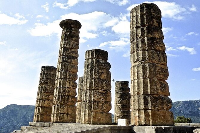 Delphi & Hosios Loukas Monastery Full Day Tour From Athens - Delphi, the ancient center of the Greek world