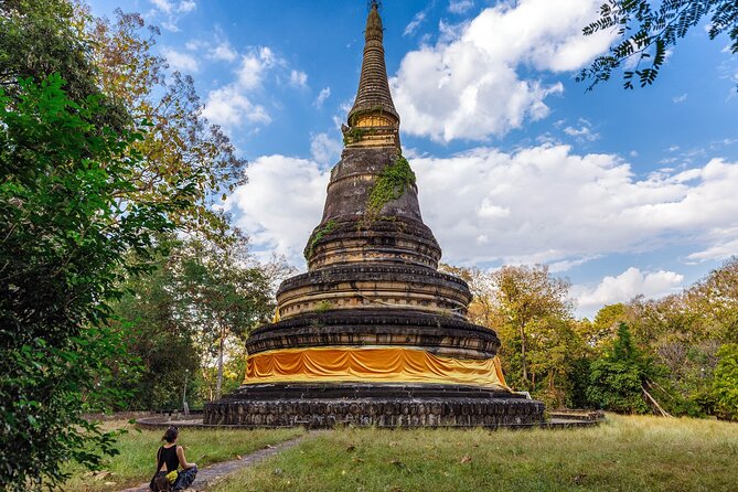 Doi Suthep and Wat Pha Lat Sunrise Tour (Small Group Only) - The guide can shape the whole morning
